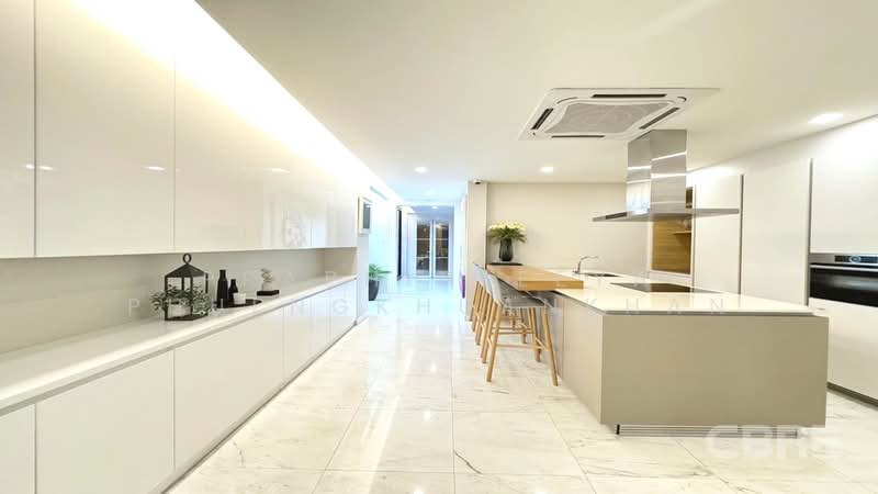 The Noble Ekkamai 22, Bangkok, Khlong Tan Nua, Watthana, Bangkok, 5 Bedrooms, 450 sqm, Single Detached House For Sale, by Praphinleeya Phuengkhuankhan, 500422803 - DDproperty.com