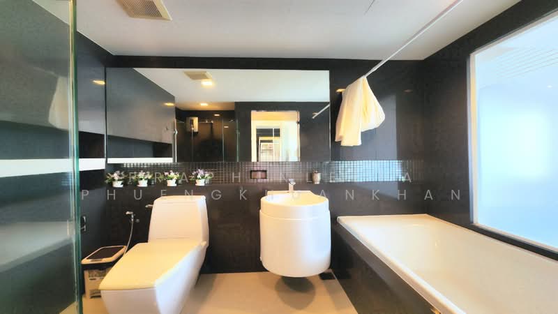 Rhythm Sathorn : ริทึ่ม สาทร, กรุงเทพ, 141 ซอยสาทร 21, ยานนาวา, สาทร, กรุงเทพ, 66 ตร.ม., คอนโด ขาย, โดย Praphinleeya Phuengkhuankhan, 500422860 - DDproperty.com