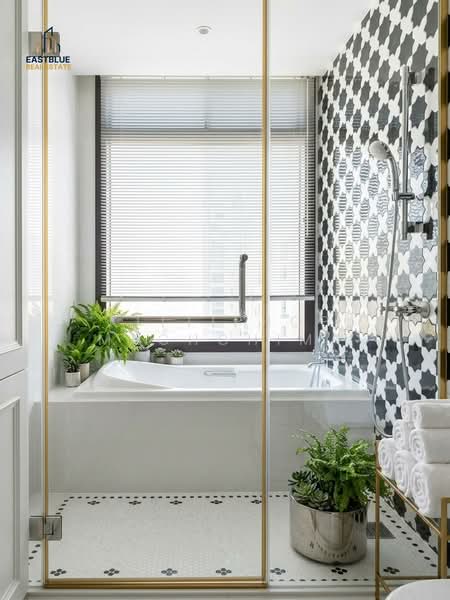 AGUSTON Sukhumvit 22, Bangkok, 140 Sukhumvit Road, Khlong Toei, Bangkok, 2 Bedrooms, 96 sqm, Condo For Rent, by Kittiphop Machchima, 500422892 - DDproperty.com