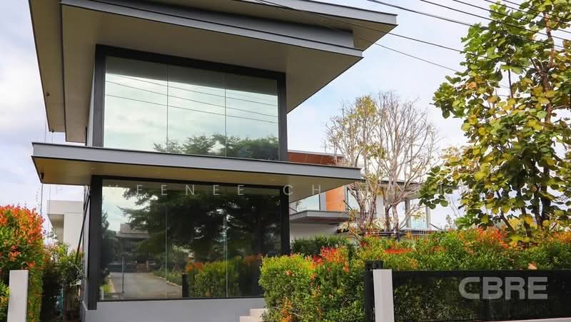 Modern House with Gelato Boutique in Khao Yai, Nakhon Ratchasima, Pak Chong, Pak Chong, Nakhon Ratchasima, 4 Bedrooms, 990 sqm, Single Detached House For Sale, by Paveenee Chaisriha, 500422897 - DDproperty.com