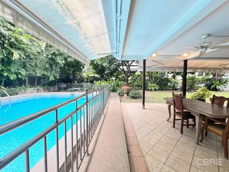 Single House on Sukhumvit 38, Bangkok, สุขุมวิท 38, Phra Kanong, Khlong Toei, Bangkok, 4 Bedrooms, 1,200 sqm, Single Detached House For Sale, by Sawitri Posawat, 500422914 - DDproperty.com