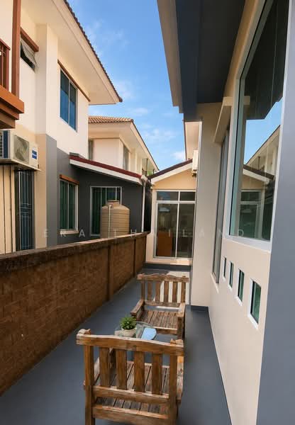 Atoll Maldives Beach Srinakarin-Wongwaen, Samut Prakan, Nam Daeng Road, Bangphli Yai, Bang Plee, Samut Prakan, 3 Bedrooms, 110 sqm, Single Detached House For Sale, by ERA Thailand, 500422920 - DDproperty.com