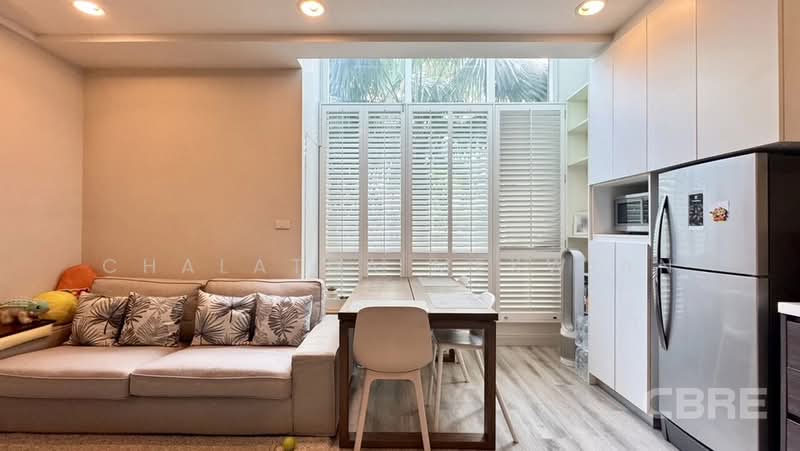 Centric Sathorn-St Louis, Bangkok, Sathorn Nua Road, Yan Nawa, Sathon, Bangkok, 2 Bedrooms, 96 sqm, Condo For Sale, by Chalatda Mekwian, 500422942 - DDproperty.com