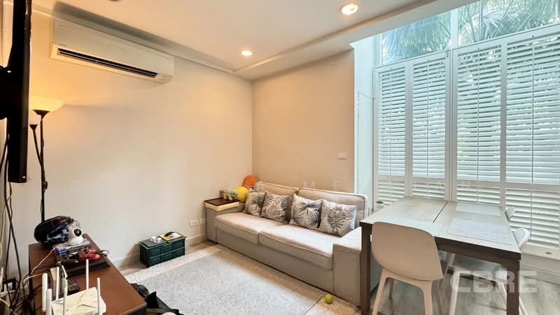 Centric Sathorn-St Louis, Bangkok, Sathorn Nua Road, Yan Nawa, Sathon, Bangkok, 2 Bedrooms, 96 sqm, Condo For Sale, by Chalatda Mekwian, 500422942 - DDproperty.com