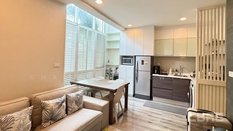Centric Sathorn-St Louis, Bangkok, Sathorn Nua Road, Yan Nawa, Sathon, Bangkok, 2 Bedrooms, 96 sqm, Condo For Sale, by Chalatda Mekwian, 500422942 - DDproperty.com
