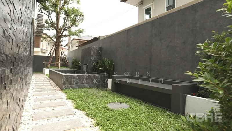 Nusasiri Rama 9-Wongwaen, Bangkok, Krungthep Kreetha Road, Saphan Sung, Saphan Sung, Bangkok, 5 Bedrooms, 760 sqm, Single Detached House For Sale, by Lalisorn Prakanmeth, 500422975 - DDproperty.com
