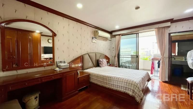 Lumpini Place Sathorn, Bangkok, 124 Naradhiwas Rajanagarindra Rd, Thung Wat Don, Sathon, Bangkok, 4 Bedrooms, 323 sqm, Condo For Sale, by Chaladda Mekwian, 500423030 - DDproperty.com