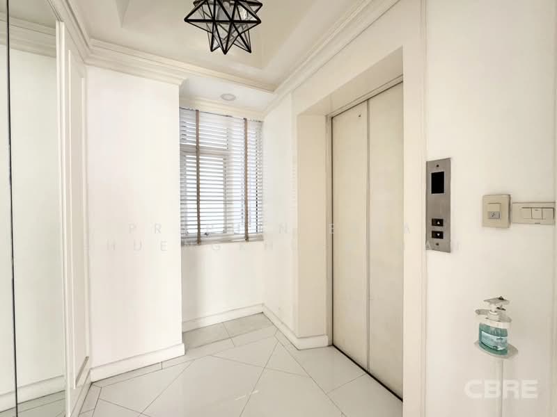 Century Heights Condominium, Bangkok, Sukhumvit, Khlongtoei Nua, Watthana, Bangkok, 1 Bedroom, 248 sqm, Condo For Sale, by Praphinleeya Phuengkhuankhan, 500423038 - DDproperty.com