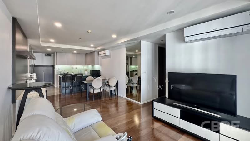 15 Sukhumvit Residences, Bangkok, Soi Sukhumvit 15, Khlongtoei Nua, Watthana, Bangkok, 2 Bedrooms, 102 sqm, Condo For Sale, by Jirachaya Tangkittiwet, 500423040 - DDproperty.com