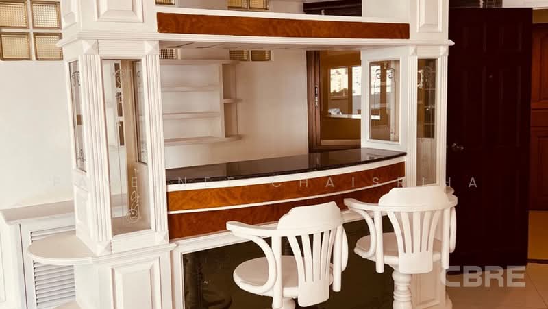 Crystal Garden Condominium : คริสตัล การ์เด้น, กรุงเทพ, 217 ถนนสุขุมวิท ซอย 4, คลองเตย, กรุงเทพ, 230 ตร.ม., คอนโด ขาย, โดย Paveenee Chaisriha, 500423053 - DDproperty.com