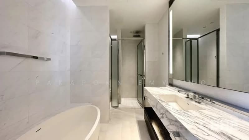 Four Seasons Private Residences : โฟร์ ซีซั่นส์ ไพรเวท เรสสิเด้นซ์, กรุงเทพ, 300 ถนนเจริญกรุง, ยานนาวา, สาทร, กรุงเทพ, 192 ตร.ม., คอนโด ขาย, โดย Pakaporn Emwong, 500423084 - DDproperty.com