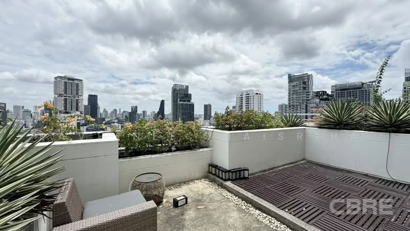 Siri Residence, Bangkok, 21 Soi Sukhumvit 24, Khong Tan, Khlong Toei, Bangkok, 1 Bedroom, 65 sqm, Condo For Sale, by Paveenee Chaisriha, 500423086 - DDproperty.com