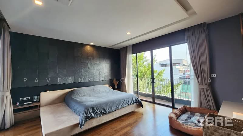 sukhumvit 71, Bangkok, Phra Kanong Nua, Watthana, Bangkok, 4 Bedrooms, 1,800 sqm, Single Detached House For Sale, by Paveenee Chaisriha, 500423101 - DDproperty.com