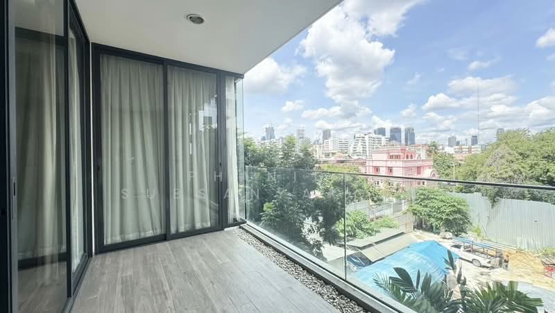 Issara Collection Sathorn : อิสระ คอลเลคชั่น สาทร, กรุงเทพ, ซอยนางลิ้นจี่ 4 ถนนนางลิ้นจี่, ทุ่งมหาเมฆ, สาทร, กรุงเทพ, 109 ตร.ม., คอนโด ขาย, โดย Phanida Subsanyakorn, 500423108 - DDproperty.com
