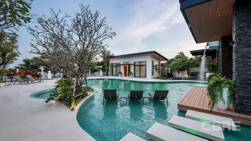 Single house with pool, เพชรบุรี, ชะอำ, เพชรบุรี, 1,115 ตร.ม., บ้านเดี่ยว ขาย, โดย Praphinleeya Phuengkhuankhan, 500423112 - DDproperty.com