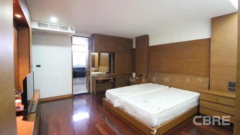 City Lakes Tower, Bangkok, Soi Sukhumvit 16, Khlong Toei, Bangkok, 4 Bedrooms, 319 sqm, Condo For Sale, by Chalatda Mekwian, 500423130 - DDproperty.com