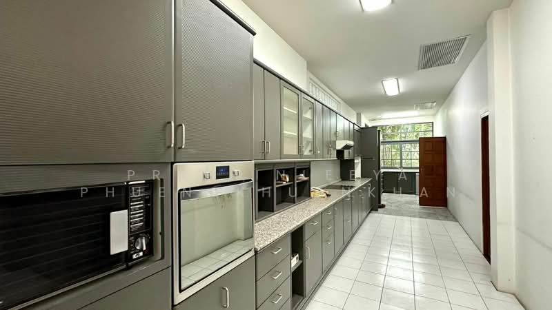 Panya Pattanakarn Village, Bangkok, Soi Phatthanakarn 30, Suan Luang, Bangkok, 5 Bedrooms, 1,200 sqm, Single Detached House For Sale, by Praphinleeya  Phuengkhuankhan, 500423131 - DDproperty.com