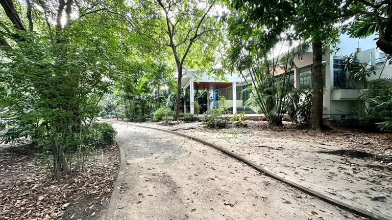 Panya Pattanakarn Village, Bangkok, Soi Phatthanakarn 30, Suan Luang, Bangkok, 5 Bedrooms, 1,200 sqm, Single Detached House For Sale, by Praphinleeya  Phuengkhuankhan, 500423131 - DDproperty.com