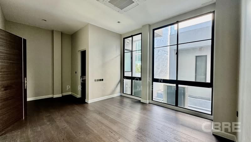 CONNOISSEUR Phatthanakan, Bangkok, Soi Phatthanakan 32, Suan Luang, Bangkok, 5 Bedrooms, 952 sqm, Single Detached House For Sale, by Lalisorn Prakanmeth, 500423138 - DDproperty.com