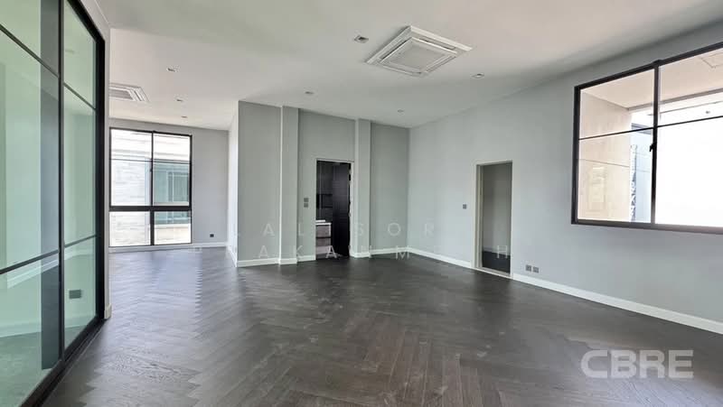 CONNOISSEUR Phatthanakan, Bangkok, Soi Phatthanakan 32, Suan Luang, Bangkok, 5 Bedrooms, 952 sqm, Single Detached House For Sale, by Lalisorn Prakanmeth, 500423138 - DDproperty.com