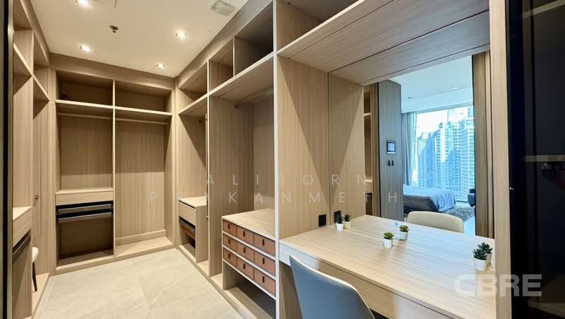 The Strand Thonglor, Bangkok, 36 Soi Sukhumvit 55, Khlong Tan Nua, Watthana, Bangkok, 2 Bedrooms, 111 sqm, Condo For Sale, by Lalisorn Prakanmeth, 500423140 - DDproperty.com