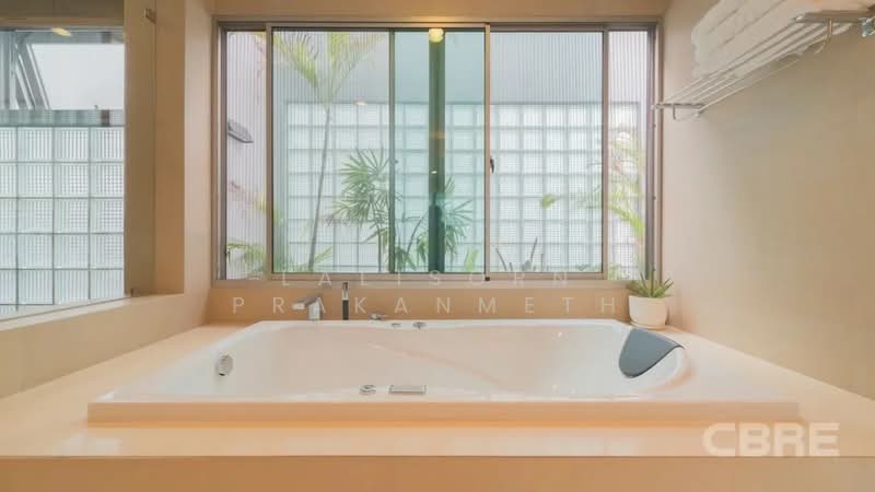 Private Nirvana Residence North-East, Bangkok, Soi Yothin Phatthana 11 Yak 7, Khlong Chan, Bang Kapi, Bangkok, 3 Bedrooms, 430 sqm, Single Detached House For Sale, by Lalisorn Prakanmeth, 500423185 - DDproperty.com