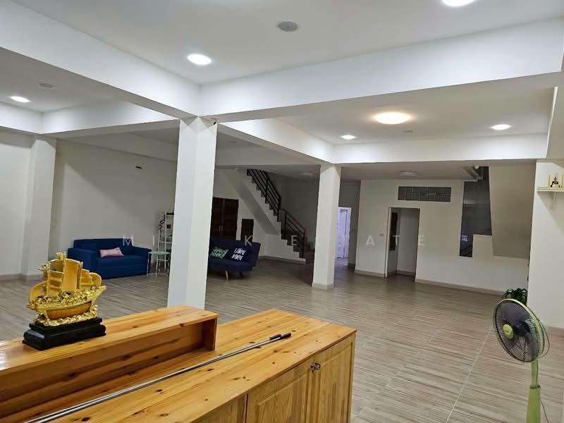 ขายอาคารพาณิชย์ ( สร้างเอง) 3 ชั้น​ 2 คูหา​, Khon Kaen, Nai Muang, Muang Khon Kaen, Khon Kaen, , 312 sqm, Shophouse For Sale, by Mila K Estate, 500423232 - DDproperty.com