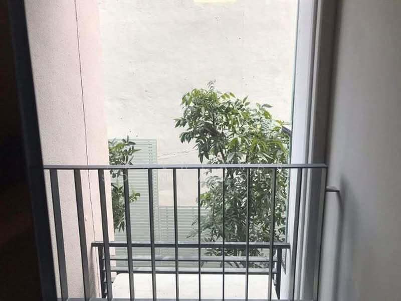 Vtara Sukhumvit 36, Bangkok, 118 Soi Saen Sabai, Phra Kanong, Khlong Toei, Bangkok, 1 Bedroom, 29 sqm, Condo For Rent, by Praewpakar Soontawong, 500423286 - DDproperty.com