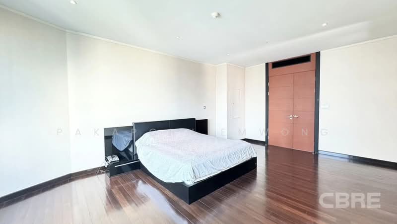 The Infinity, Bangkok, 98 Narathiwatratchanakharin Road, Silom, Bang Rak, Bangkok, 3 Bedrooms, 213 sqm, Condo For Sale, by Pakaporn Emwong, 500423289 - DDproperty.com