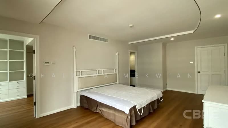 Somkid Gardens, Bangkok, Ploenchit, Lumphini, Pathum Wan, Bangkok, 3 Bedrooms, 251 sqm, Condo For Sale, by Chalatda Mekwian, 500423291 - DDproperty.com