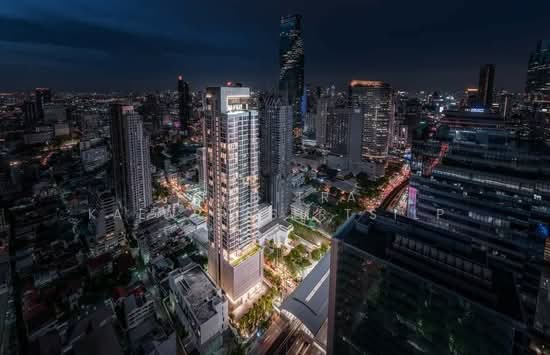 Anil Sathorn 12 : Anil สาทร 12, กรุงเทพ