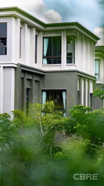 Lavista Prestige Village Ekkamai 10, Bangkok, Soi Sukhumvit 63, Phra Kanong Nua, Watthana, Bangkok, 3 Bedrooms, 430 sqm, Single Detached House For Sale, by Panurat Jaturanon, 500423356 - DDproperty.com