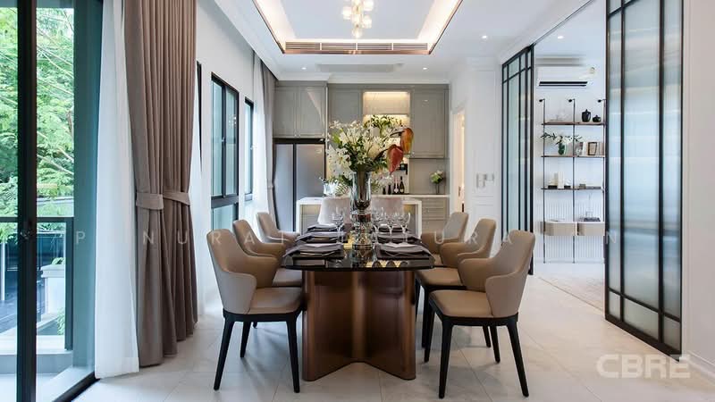 Lavista Prestige Village Ekkamai 10, Bangkok, Soi Sukhumvit 63, Phra Kanong Nua, Watthana, Bangkok, 3 Bedrooms, 430 sqm, Single Detached House For Sale, by Panurat Jaturanon, 500423356 - DDproperty.com