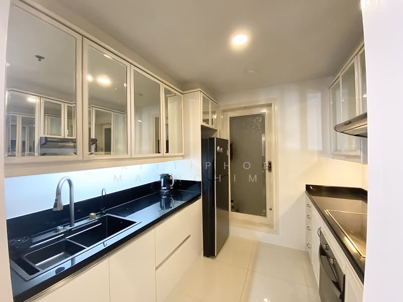 Baan Piya Sathorn, Bangkok, Soi Suanplu (Sathorn Soi 3) South Sathorn Road, Thung Maha Mek, Sathon, Bangkok, 2 Bedrooms, 92 sqm, Condo For Sale, by Kittiphop Machchima, 500423463 - DDproperty.com