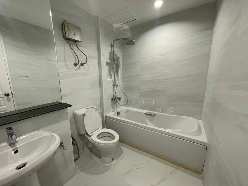 The Waterford Diamond Tower Sukhumvit, Bangkok, 758/18 Soi Sukhumvit 30/1, Sukhumvit Road, Khlong Toei, Bangkok, 2 Bedrooms, 62 sqm, Condo For Rent, by Pasupit Ditbanjong, 500423506 - DDproperty.com