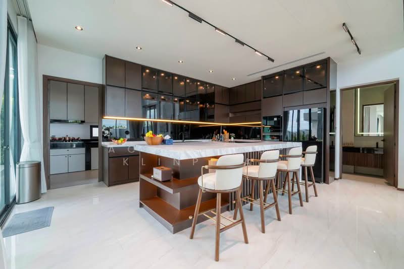 Opal Village, Chon Buri (Pattaya), Nong Pru, Bang Lamung (Pattaya), Chon Buri (Pattaya), 5 Bedrooms, 825 sqm, Villa For Sale, by Achitaphop Klinpipat, 500423519 - DDproperty.com