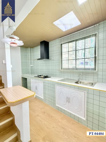 ปรีชา 9 รามคำแหง 186, Bangkok, Min Buri, Bangkok, 2 Bedrooms, 95 sqm, Townhouse For Sale, by ปภัชญา ธนัตถ์ภรณ์, 500423523 - DDproperty.com