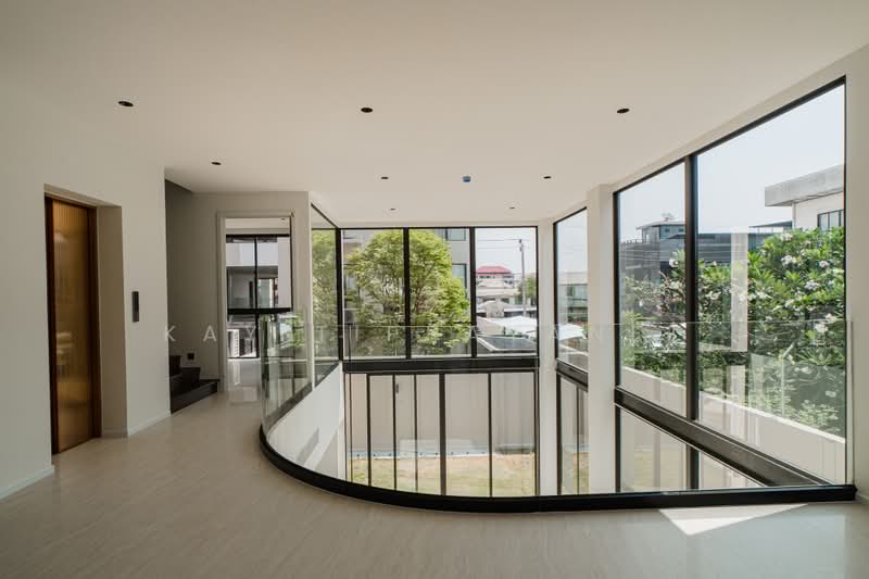 Posh Eastville, กรุงเทพ, ซอย นาคนิวาส 18, ลาดพร้าว, กรุงเทพ, 588 ตร.ม., ทาวน์เฮ้าส์ ขาย, โดย Kay Tippayanet, 500423537 - DDproperty.com
