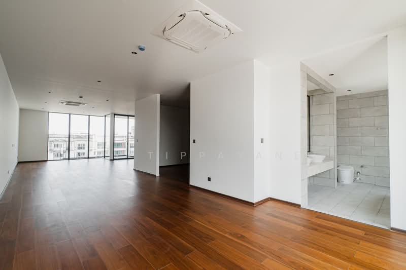 Posh Eastville, Bangkok, ซอย นาคนิวาส 18, Lat Phrao, Bangkok, 3 Bedrooms, 588 sqm, Townhouse For Sale, by Kay Tippayanet, 500423537 - DDproperty.com
