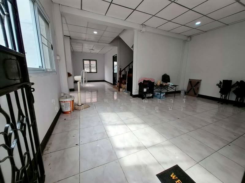 พรจิรา คลอง7, Pathum Thani, ถนนรังสิต-นครนายก, Bung Kham Proi, Lam Luk Ka, Pathum Thani, 3 Bedrooms, 130 sqm, Semi-Detached House (Twin House) For Sale, by คุณ สุพรรณิการ์ ลูกอินทร์ (ตูน), 500423548 - DDproperty.com