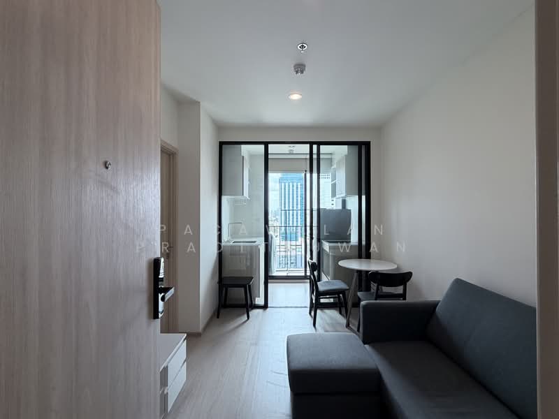 NUE Noble Ratchada-Lat Phrao, Bangkok, Lat Phrao Road, Chan Kasem, Chatuchak, Bangkok, 1 Bedroom, 30 sqm, Condo For Sale, by Pacawalan Praditsuwan, 500423582 - DDproperty.com