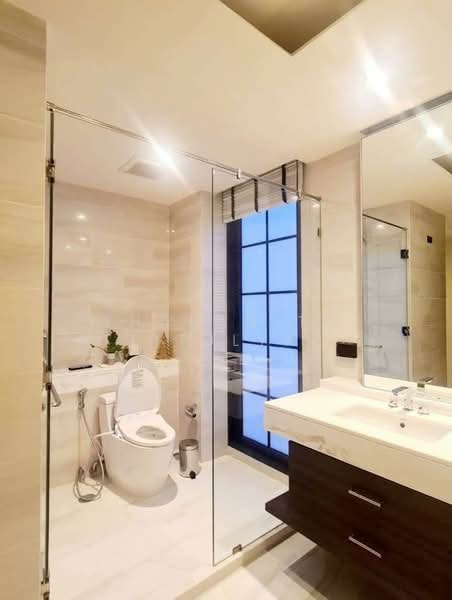 Quarter 31, Bangkok, 333 Soi Sukhumvit 31, Khlong Tan Nua, Watthana, Bangkok, 4 Bedrooms, 425 sqm, Townhouse For Rent, by Thananith Ittitulyapong, 500423597 - DDproperty.com