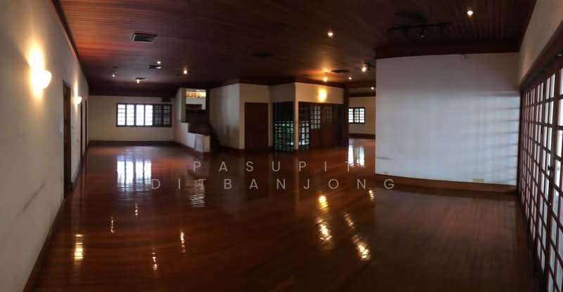 4-BR House, Bangkok, Bang Chak, Phra Khanong, Bangkok, 4 Bedrooms, 880 sqm, Single Detached House For Rent, by Pasupit Ditbanjong, 500423609 - DDproperty.com