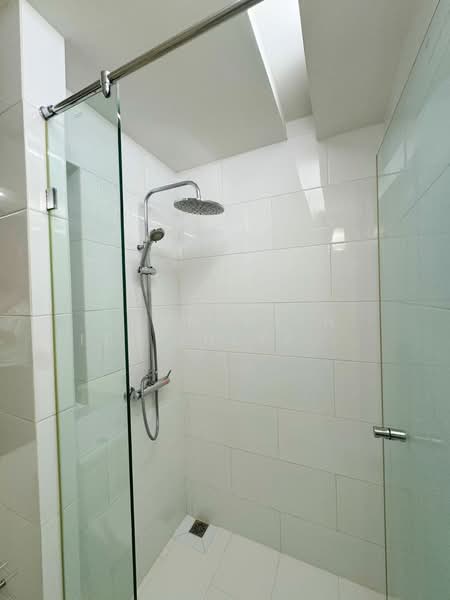 Emerald Residence Ratchada, Bangkok, Soi Ratchada 7 (Soi Nathong Yak 9), Din Daeng, Bangkok, 1 Bedroom, 30 sqm, Condo For Rent, by Thananith Ittitulyapong, 500423635 - DDproperty.com