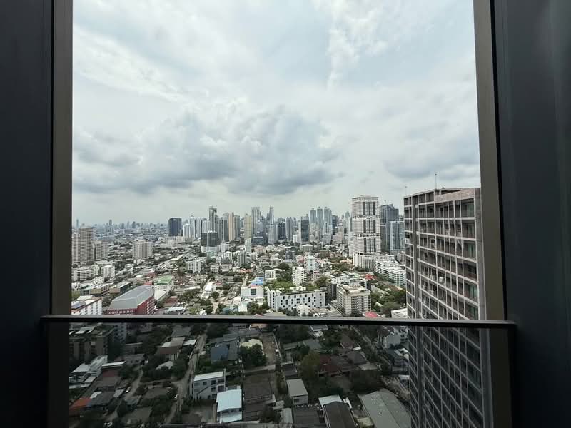 The Esse Sukhumvit 36 : ดิ เอส สุขุมวิท 36, กรุงเทพ, ซอยสุขุมวิท 36 ถนนสุขุมวิท, พระโขนง, คลองเตย, กรุงเทพ, 38 ตร.ม., คอนโด ให้เช่า, โดย Vipada Supaporn, 500423637 - DDproperty.com