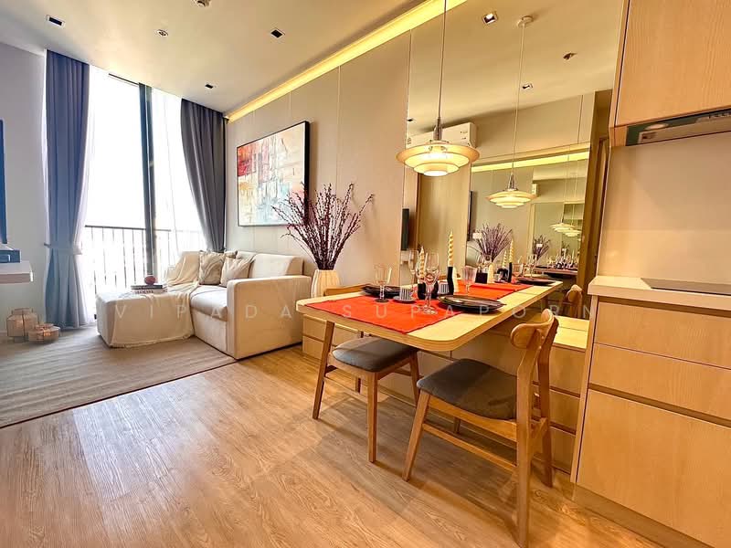 Noble State 39, Bangkok, 35 Soi Sukhumvit 39, Khlong Tan Nua, Watthana, Bangkok, 1 Bedroom, 37 sqm, Condo For Rent, by Vipada Supaporn, 500423651 - DDproperty.com