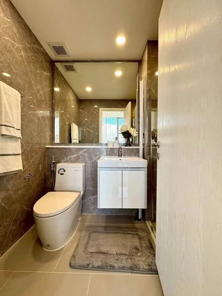 Mazarine Ratchayothin, Bangkok, Soi Phahonyothin 30, Phahonyothin Road, Chan Kasem, Chatuchak, Bangkok, 2 Bedrooms, 49 sqm, Condo For Rent, by Thananith Ittitulyapong, 500423657 - DDproperty.com