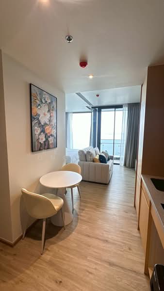 Arom Wongamat, Chon Buri (Pattaya), Na Kluea 16 Alley, Na Kloe, Bang Lamung (Pattaya), Chon Buri (Pattaya), 1 Bedroom, 38 sqm, Condo For Rent, by Pensasi Ongphichetmetha, 500423674 - DDproperty.com