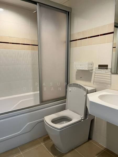 Lumpini Place Narathiwas-Chaopraya, Bangkok, 1298 Rama 3 Road, Chong Nonsi, Yan Nawa, Bangkok, 2 Bedrooms, 68 sqm, Condo For Rent, by Pasupit Ditbanjong, 500423675 - DDproperty.com