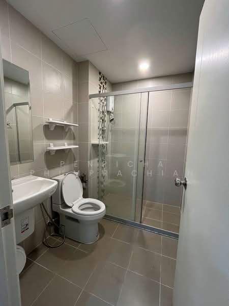 Supalai Park Talat Phlu Station, Bangkok, Ratchadapisek Road, Bukkalo, Thon Buri, Bangkok, 1 Bedroom, 37 sqm, Condo For Rent, by Penpicha Phumprachian, 500423713 - DDproperty.com
